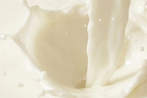 Kolostrum – jedinečný dar přírody pro celý život